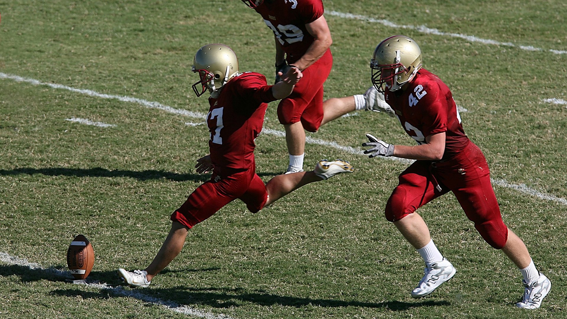 世界排名争夺战焦点战，尤文图斯如何收割阿尔及利亚足球人才？